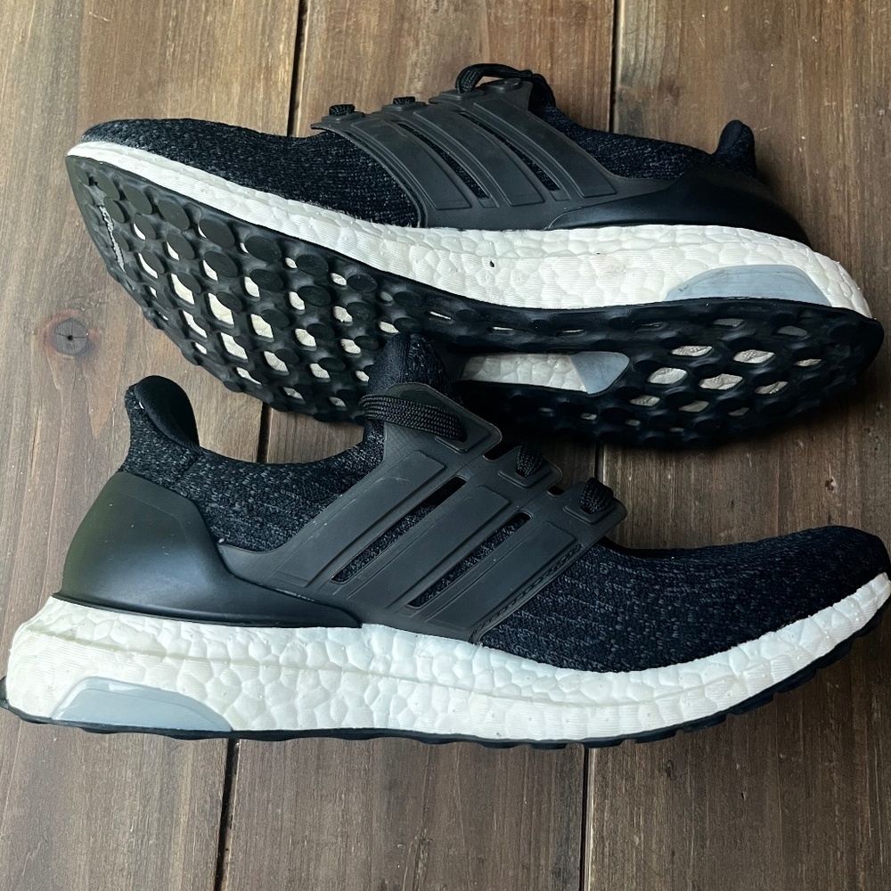 W6.5 Adidas UltraBoost 3.0 BLACK